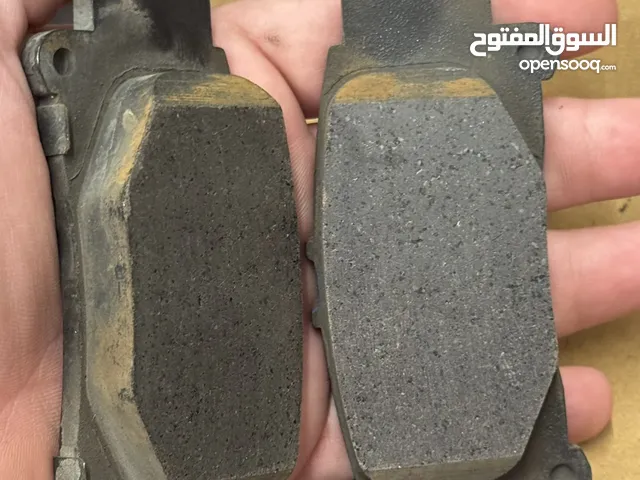سفايف لكزس is (2017_ 2020) / prake pads