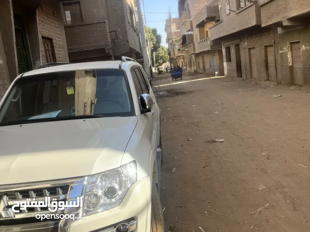 باجيرو موديل 2022 (الشكل وارد الكويت(الملا)/ ماشي (83) فقط بإمكانك التشيك في الوكالة/