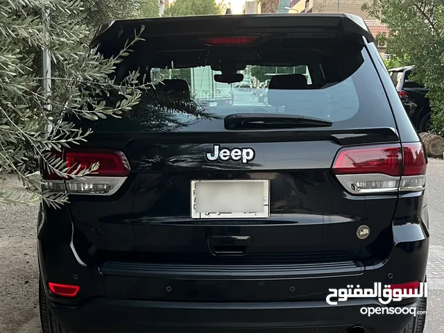 Used Jeep Grand Cherokee in Baghdad