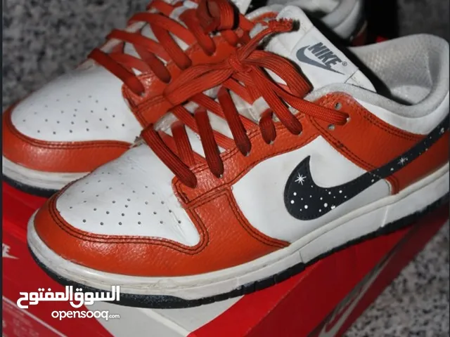 Nike dunks starry nights RARE ONE with its original box great shoe