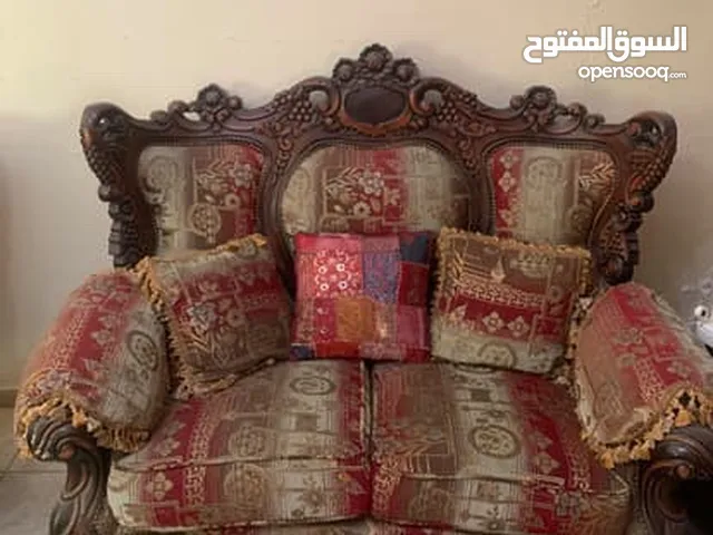 طقم كنب للبيع بسعر طري اقرأ الوصف مهم