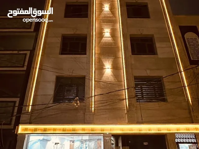 بناية للبيع موقع مميز جدا المنصور الداوودي مساحة 250 م