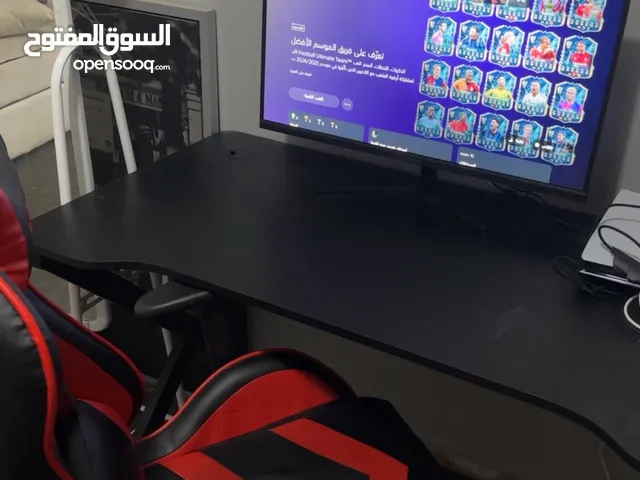 طاوله كرسي ألعاب