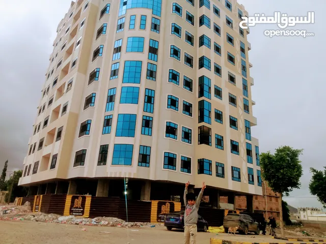 250 m2 4 Bedrooms Apartments for Sale in Sana'a Bayt Baws