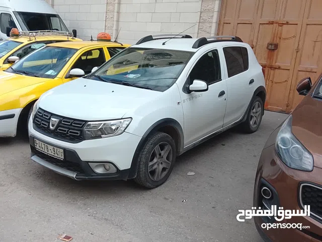 Used Renault Other in Hebron