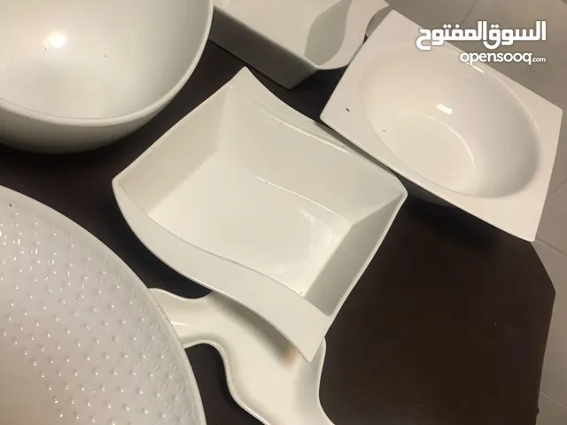 18 قطعه من الصحون للتقديم
