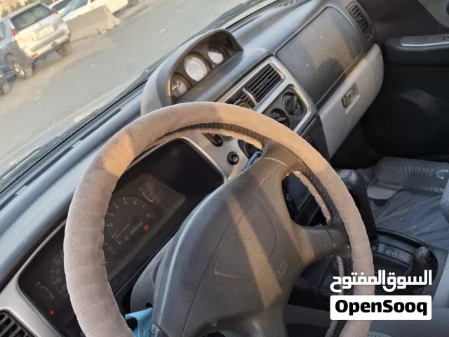 2008 ميتسوبيشي ناتيفا GLS