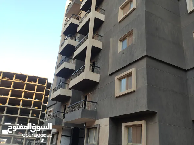 175 m2 3 Bedrooms Apartments for Sale in Cairo New Administrative Capital