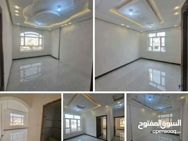 للايجارشققvipفخامه في قلب الخدمات في  شارع هايل تقاطع الزبيري3غرف وحمامين ومطبخ وصاله جانبيه ب120الف