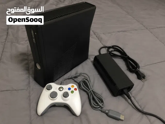 xbox 360 slim  Model 2010 الحجم 250 غيغا