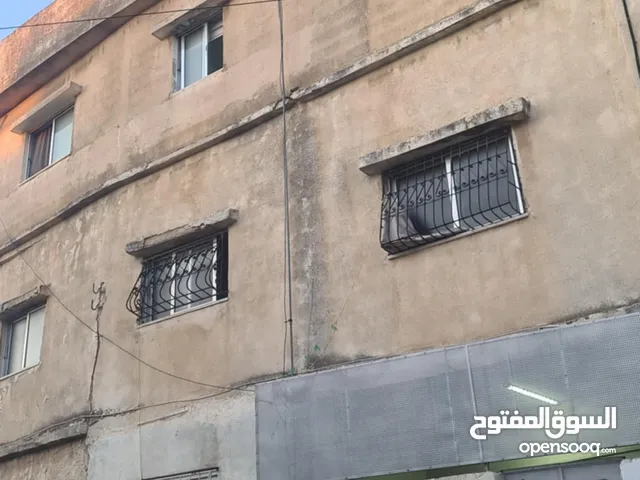 عمارة سكنية بمنطقة حيوية