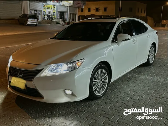 Lexus ES 2014 in Dhofar