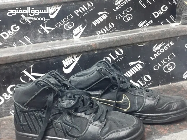 حذاء نايكي