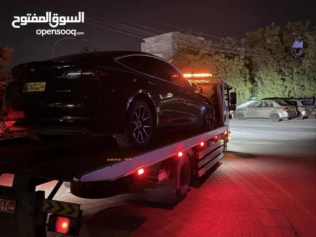 شاحنة للبيع ما تشكي من شي الحمدلله امورها تمام كل شي فيها ممتاز اي استفسار تواصل وااتس