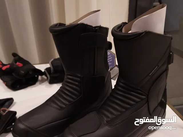 حذاء للدراجات الناريه.دوهان مقاس 40-41