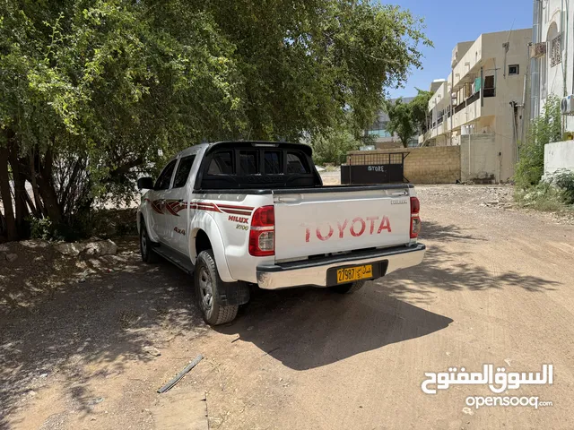 Toyota Hilux 2015 in Al Sharqiya