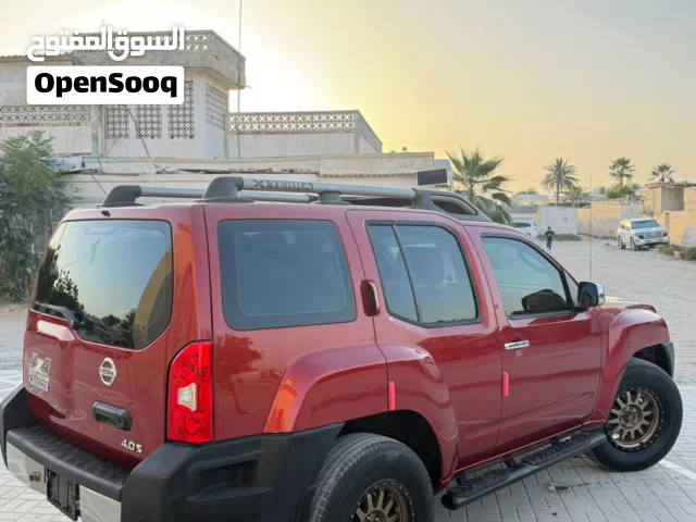 2012 نيسان X-تيرا Standard