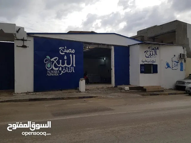2 هناجر طريق الشط على الرئيسي