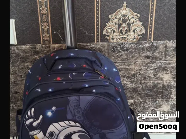 شنطة مدرسية جديدة