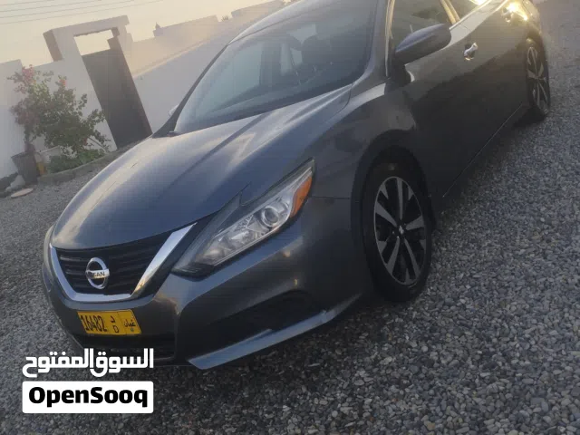 2018 نيسان التيما SR