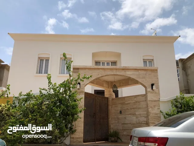 226 m2 More than 6 bedrooms Villa for Sale in Benghazi Al-Hai Al-Jamei