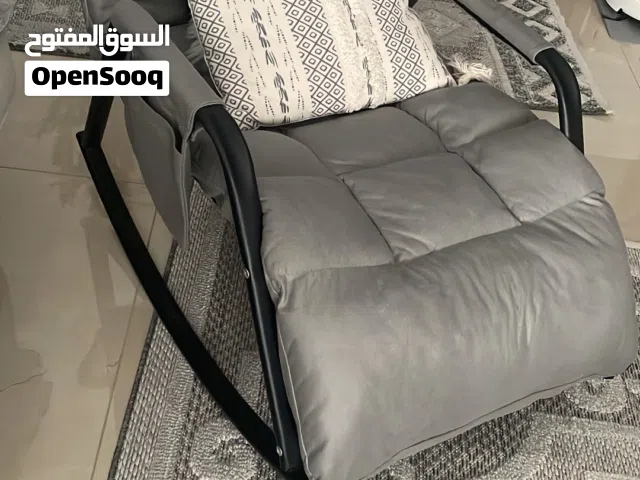 كرسي هزاز لغرفة الجلوس أو بلكونة