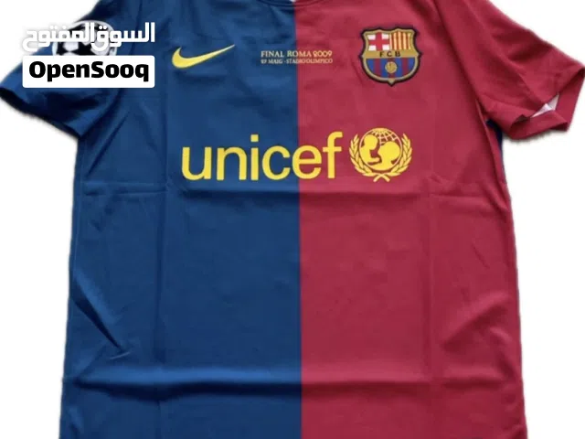 T-Shirts Tops & Shirts in Muscat