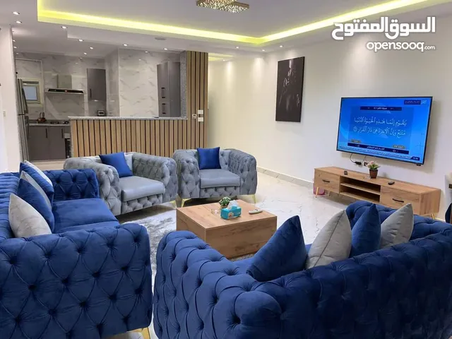 نعرض لكم شقه للايجار شهري مميزه في عماره جديده الرياض حي العزيزية