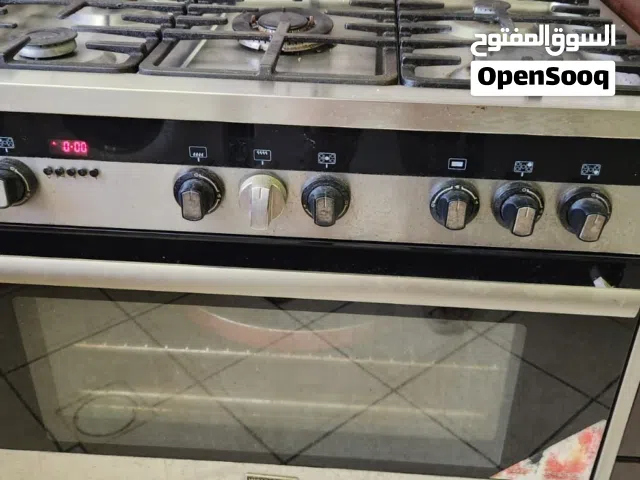 فرن غاز بمروحة