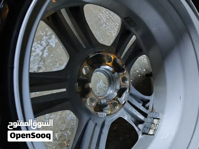 اطار مع ويل قياس 215/55R17