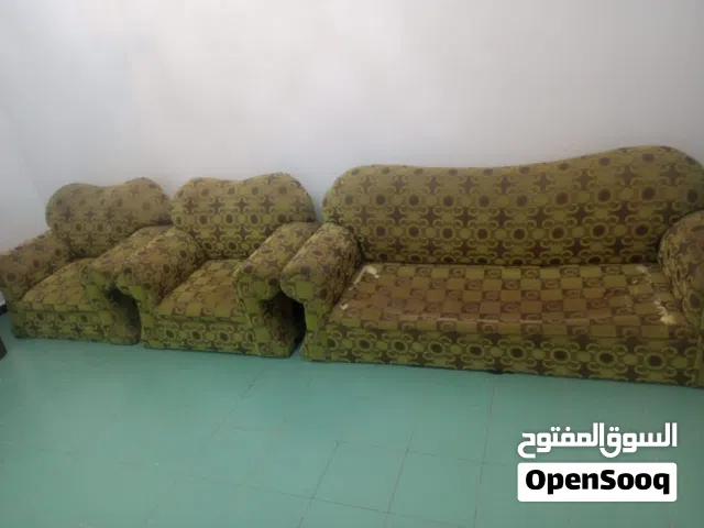 كنبه ودولاب للبيع