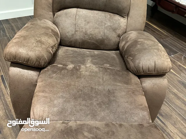 كرسي ريكلاينر ليزى بوى lazy boy chair مستعمل هزاز ميكانيزم بحالة جيدة جدا