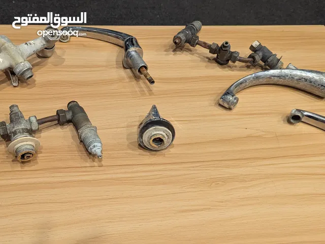 بطاريات مغاسل نحاس صب للبيع سكراب.