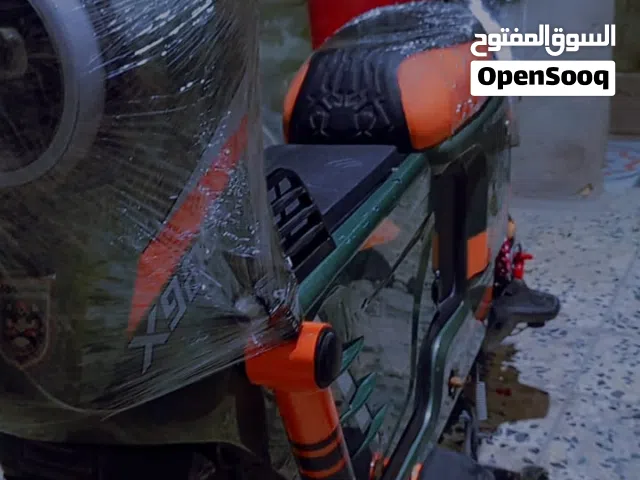 اللبيع اكس 900 الون زيتوني  خمس بطاريات كبار 33امبير  ملف الفين  كله شغال كلوبات اشاير  ترجع بك اليو