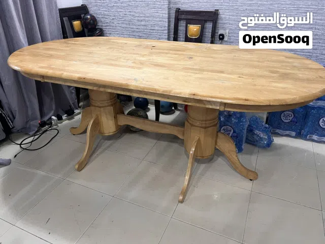 طاوله طعام بحاله جيده