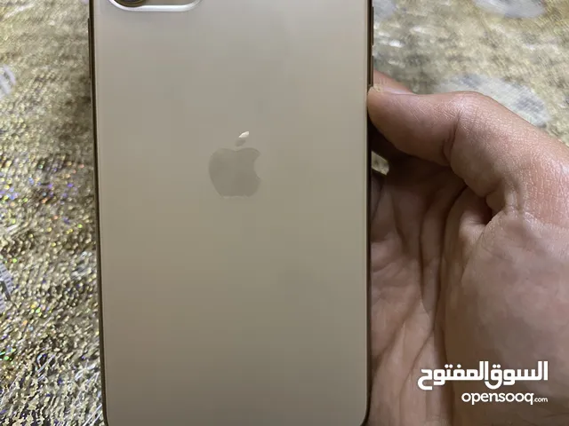 iPhone 11 Pro Max للبيع بسعر حرق