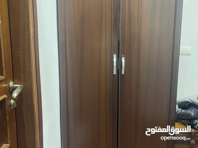 خزانة خشب موغنوم