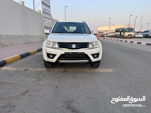 سوزكى جراند فيتار موديل 2016 خليجى صبغ وكالة 2 باب مثبت رنجات بحالة ممتازة