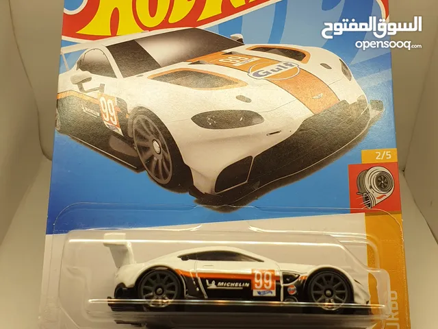 ASTON MARTIN VANTAGE GTE Car 1:64