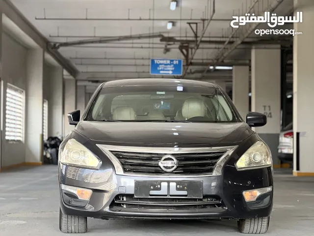 نيسان التيما 2013