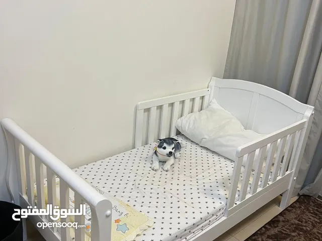 Baby bed with mattress