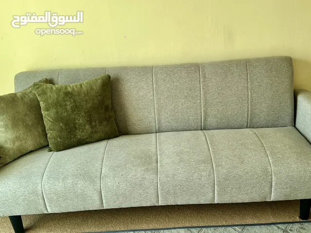 Sofa bed Home box.used 4months only Color:gray With cousin Price 300 180*80