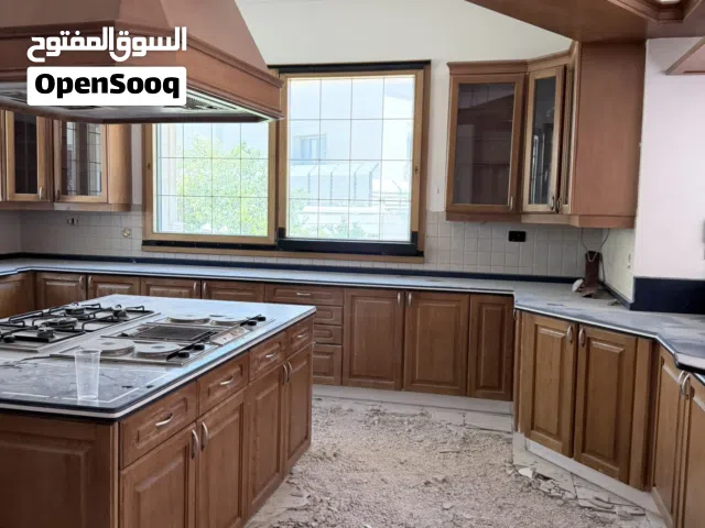 مطبخ للبيع الموقع عبدون
