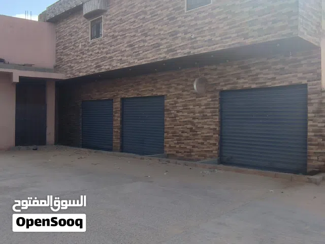 يوجد محلات للبيع في السراج