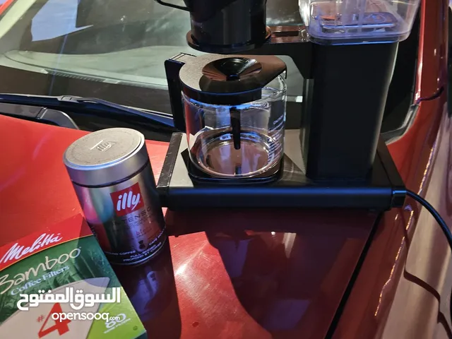 2ماكينه قهوه مع الكبسولات القهوه