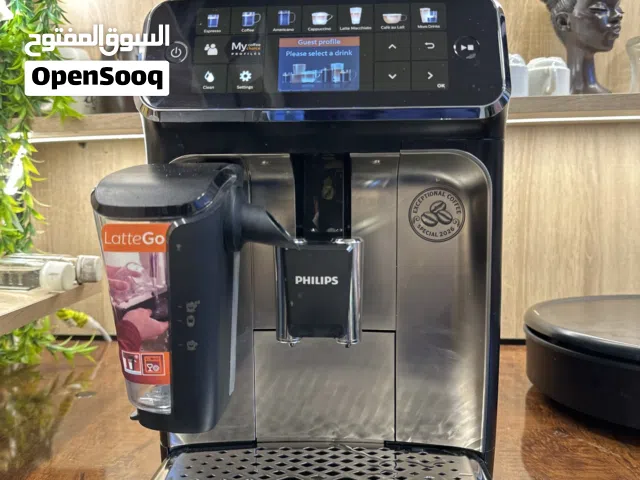 مكينة قهوة موديل PHILIPS4500 خاصه بصنع القهوة سريعه وسهله الستخدام