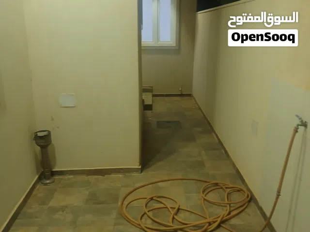 145 m2 4 Bedrooms Apartments for Rent in Tripoli Ain Zara