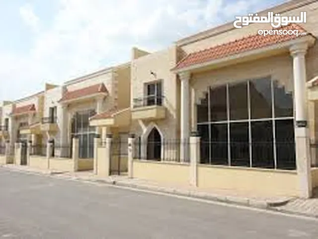 240 m2 4 Bedrooms Townhouse for Sale in Basra Tahseneya