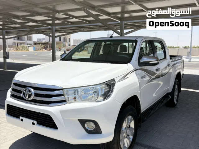 2017 Toyota Hilux GLX