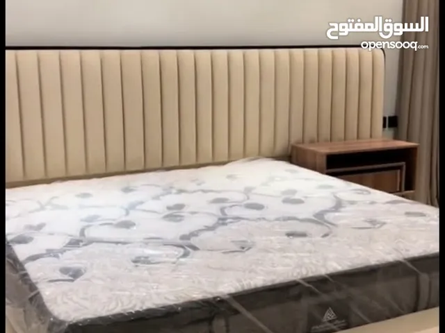 سرير مترين في مترين 1800